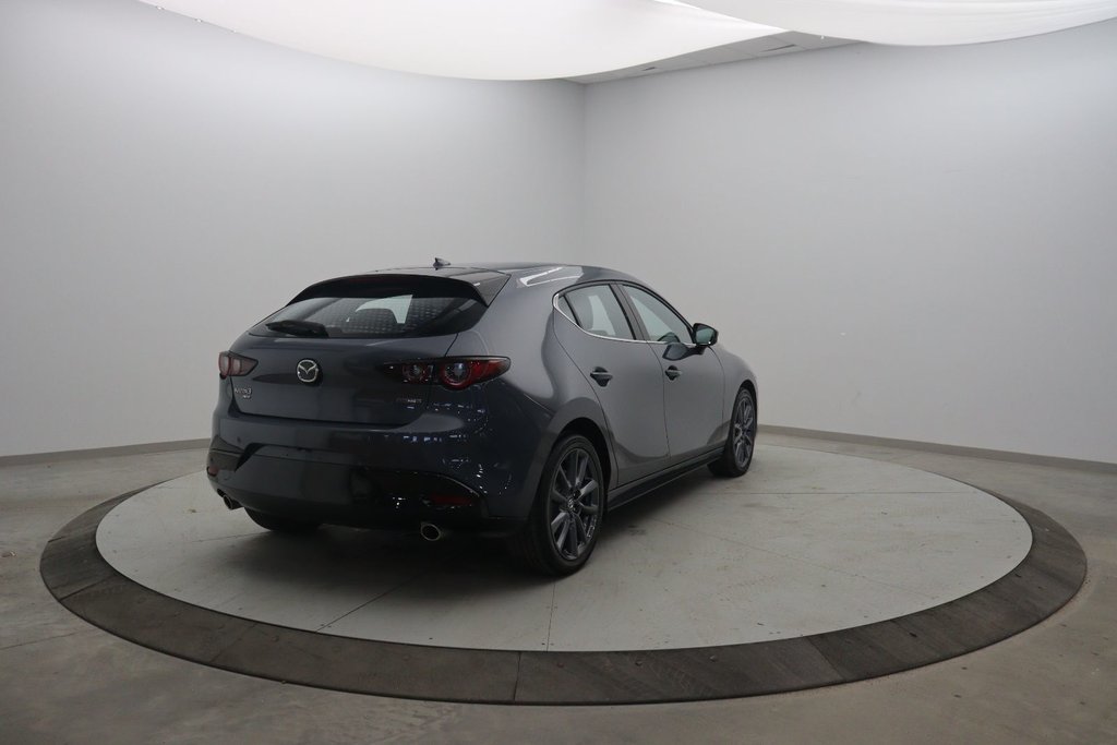2023 Mazda 3 Sport GT in Chicoutimi, Quebec - 4 - w1024h768px