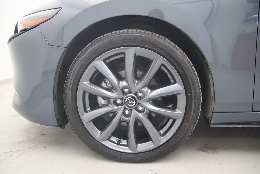 2023 Mazda 3 Sport GT in Chicoutimi, Quebec - 19 - w1024h768px
