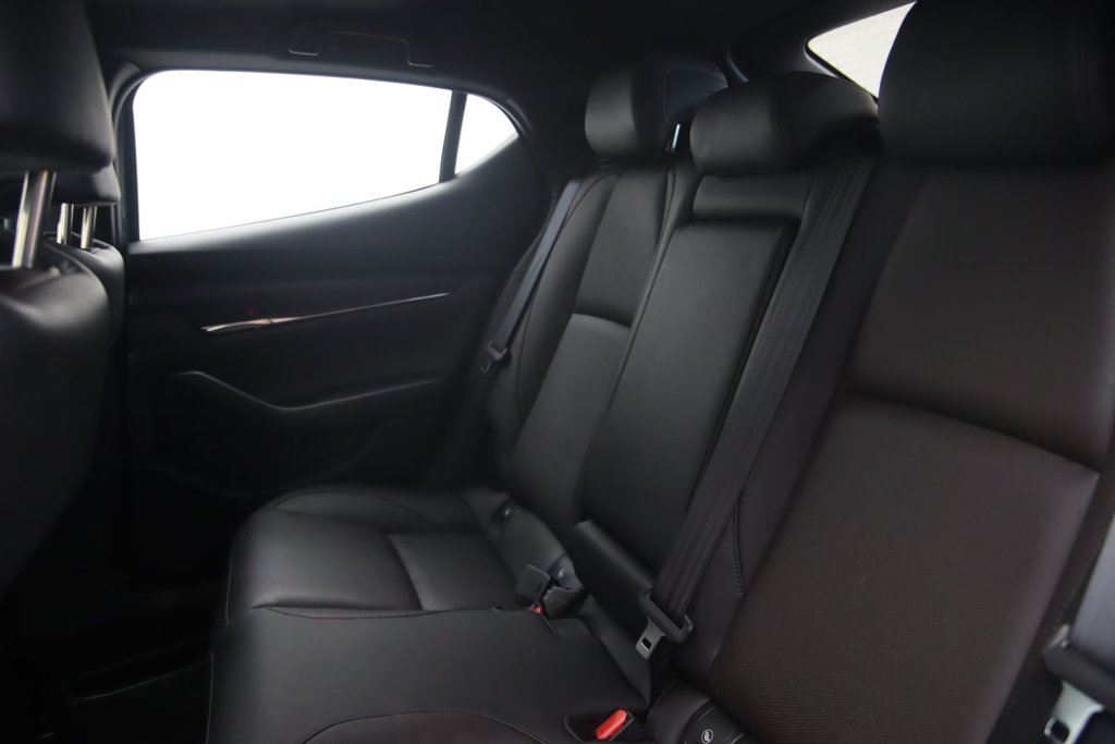 2023 Mazda 3 Sport GT in Chicoutimi, Quebec - 10 - w1024h768px