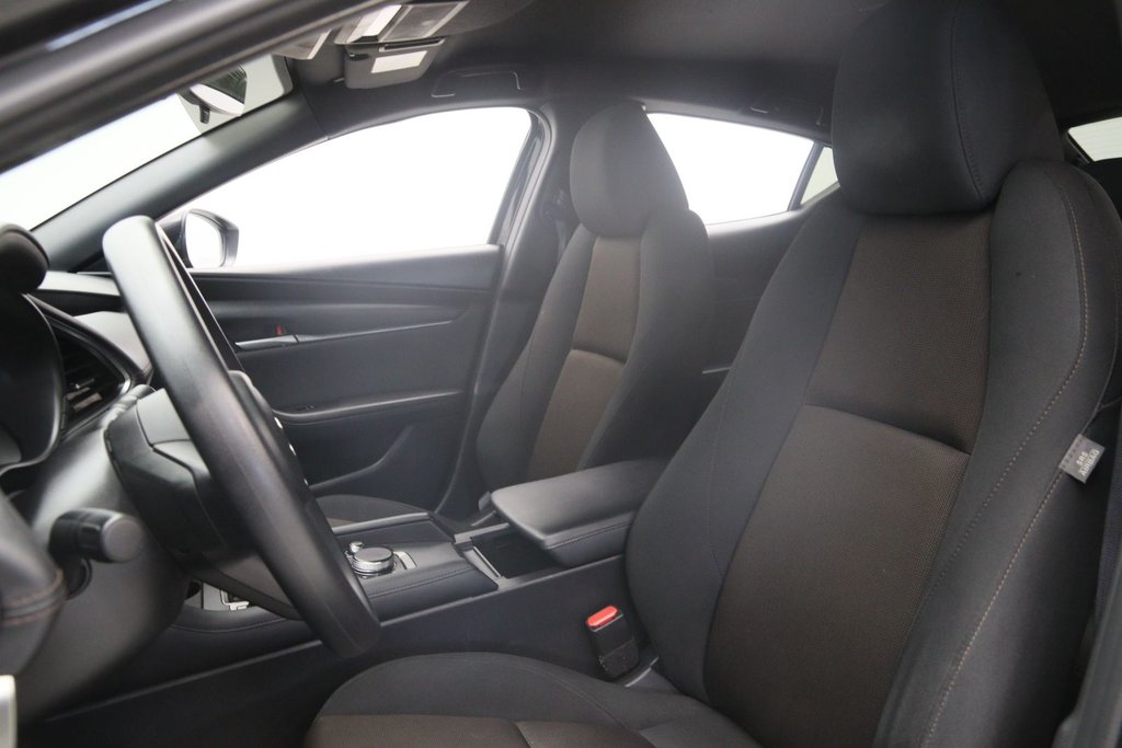 2023 Mazda 3 Sport in Jonquière, Quebec - 6 - w1024h768px