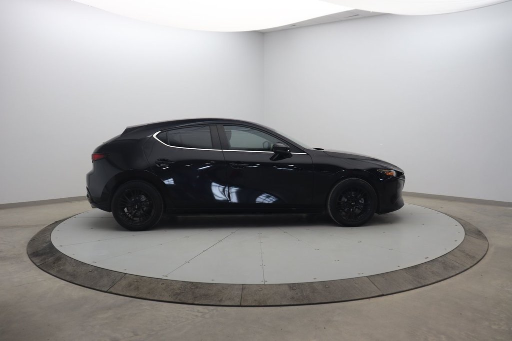2023 Mazda 3 Sport in Jonquière, Quebec - 3 - w1024h768px