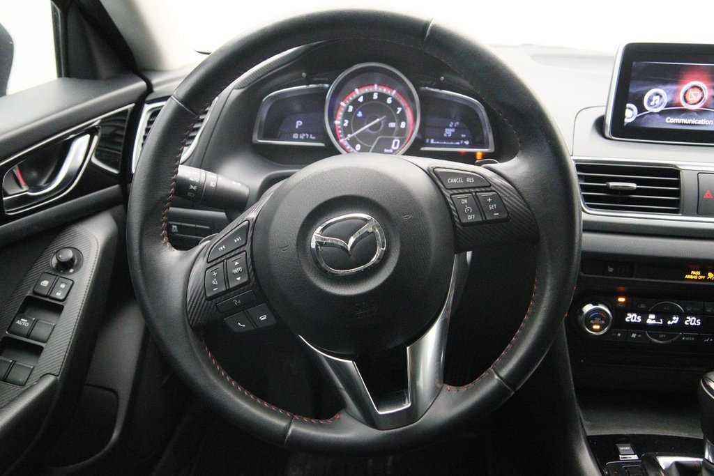 2015 Mazda 3 GT in Chicoutimi, Quebec - 12 - w1024h768px