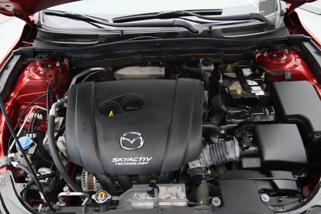 2017 Mazda 3 GS in Chicoutimi, Quebec - 18 - w1024h768px