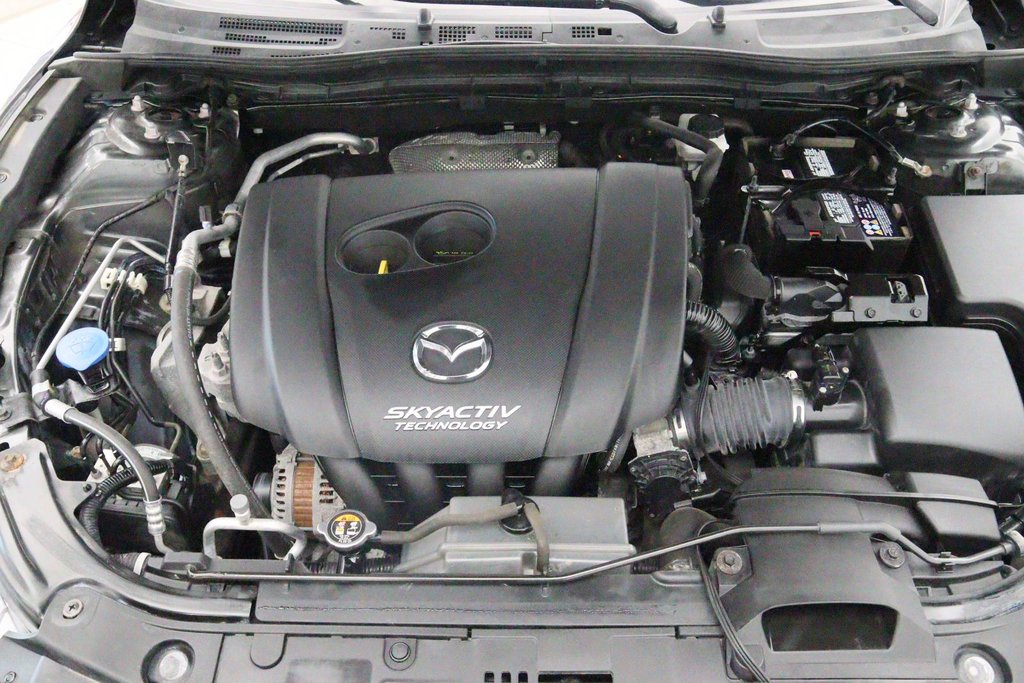 2018 Mazda 3 SE in Chicoutimi, Quebec - 17 - w1024h768px