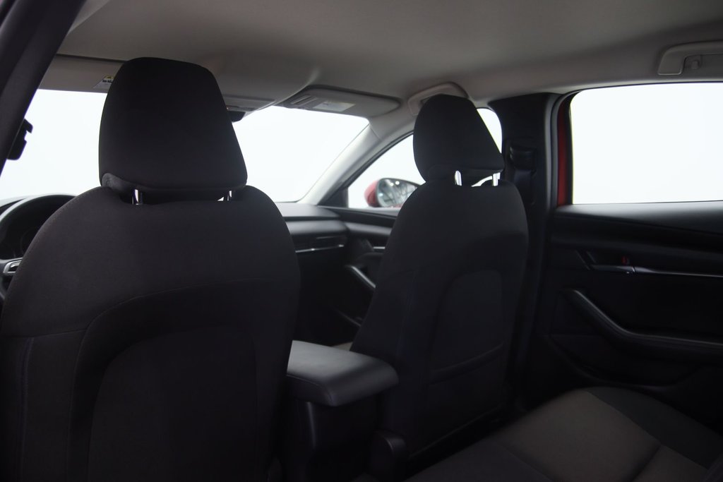 Mazda 3  2020 à Sept-Îles, Québec - 8 - w1024h768px