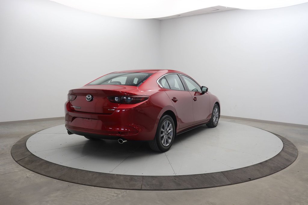 Mazda 3  2020 à Sept-Îles, Québec - 4 - w1024h768px