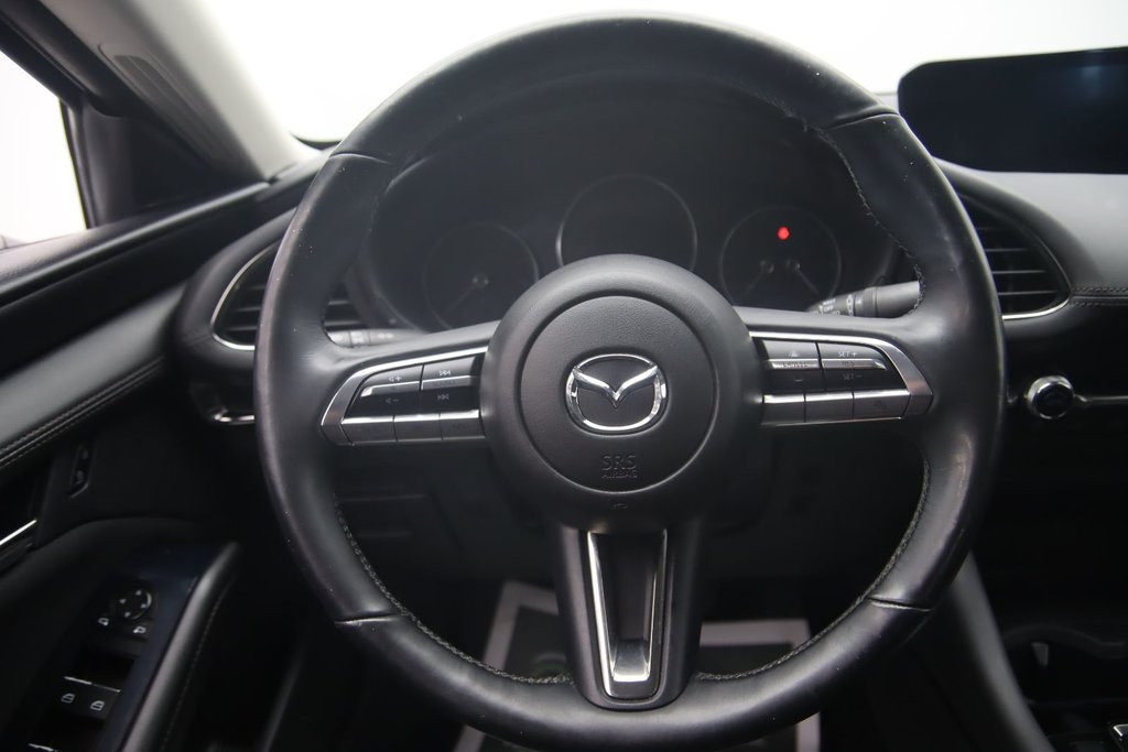 Mazda 3  2020 à Sept-Îles, Québec - 11 - w1024h768px