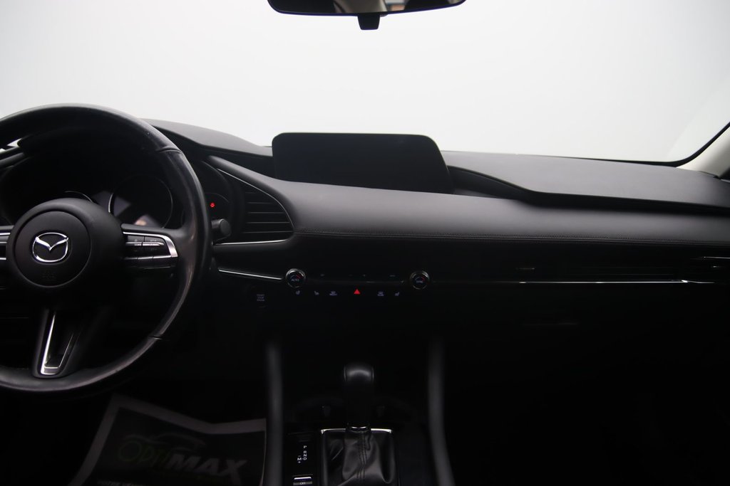 Mazda 3  2020 à Sept-Îles, Québec - 10 - w1024h768px