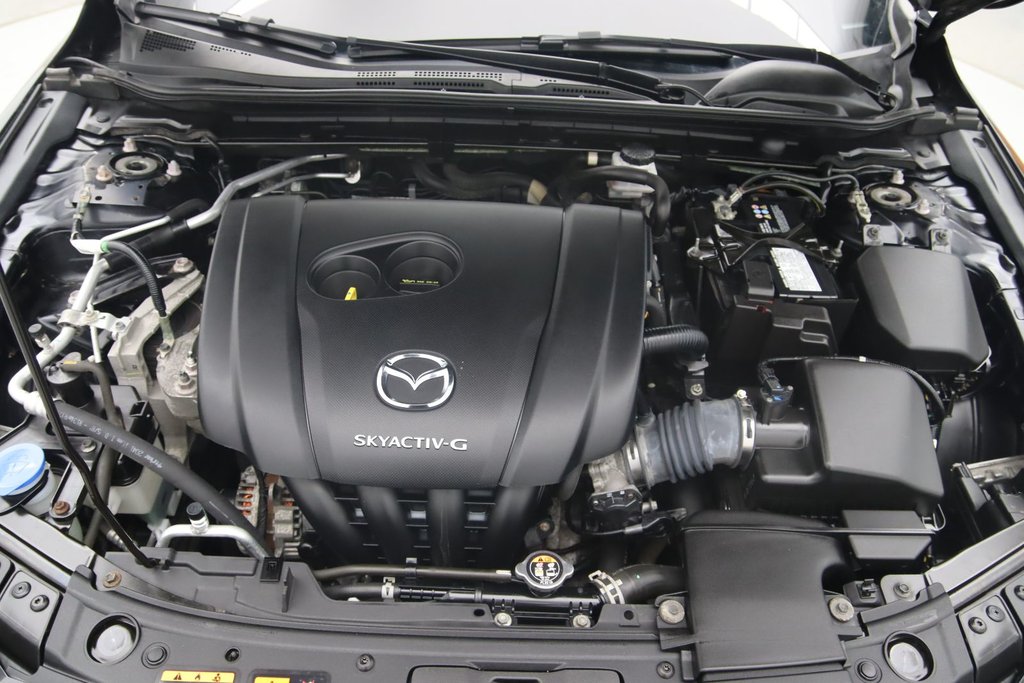 2021 Mazda 3 GX in Chicoutimi, Quebec - 16 - w1024h768px