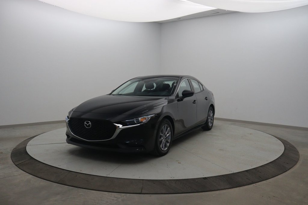 2021 Mazda 3 GX in Chicoutimi, Quebec - 1 - w1024h768px