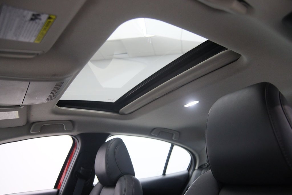 2021 Mazda 3 GS LUXE in Chicoutimi, Quebec - 11 - w1024h768px