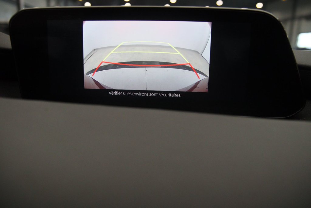 2021 Mazda 3 GS LUXE in Chicoutimi, Quebec - 13 - w1024h768px