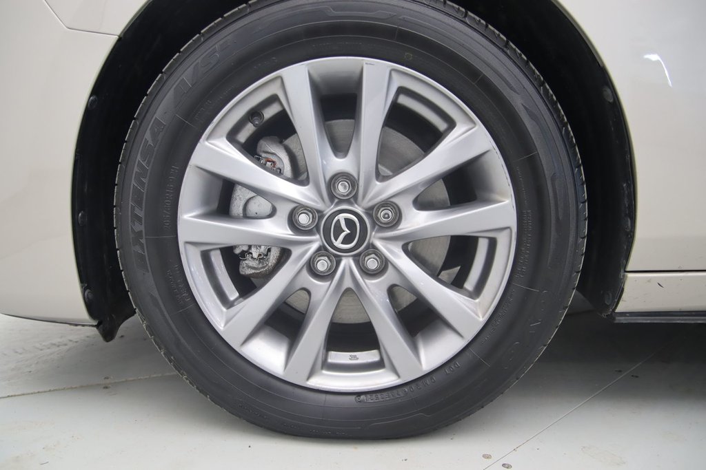 Mazda 3  2022 à Jonquière, Québec - 18 - w1024h768px