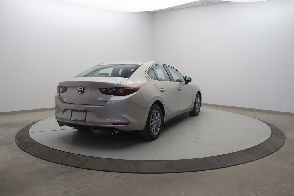 Mazda 3 GS 2022 à Jonquière, Québec - 4 - w1024h768px
