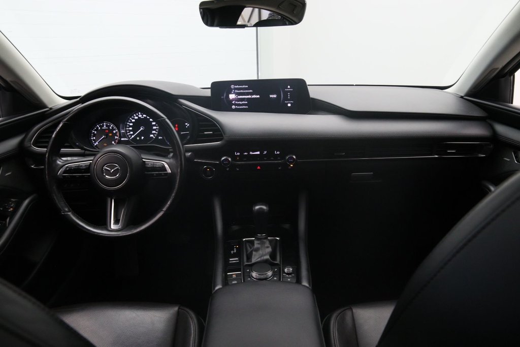 2024 Mazda 3 in Jonquière, Quebec - 7 - w1024h768px