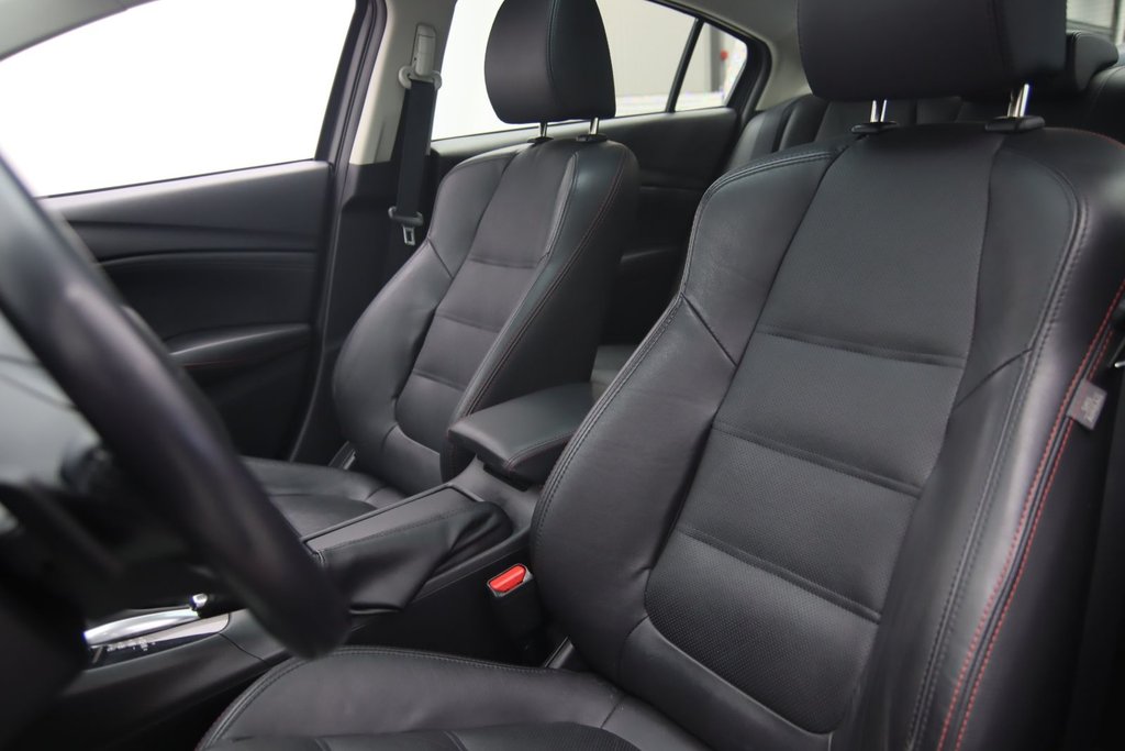 Mazda 6  2015 à Jonquière, Québec - 7 - w1024h768px