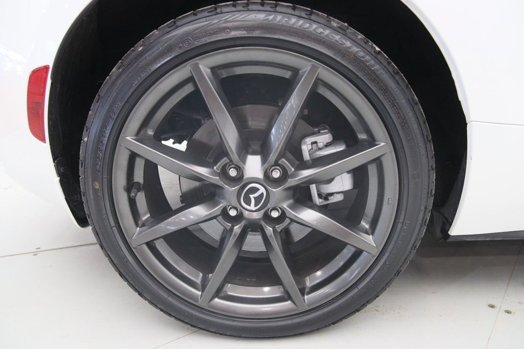 2017 Mazda MX-5 in Jonquière, Quebec - 15 - w1024h768px