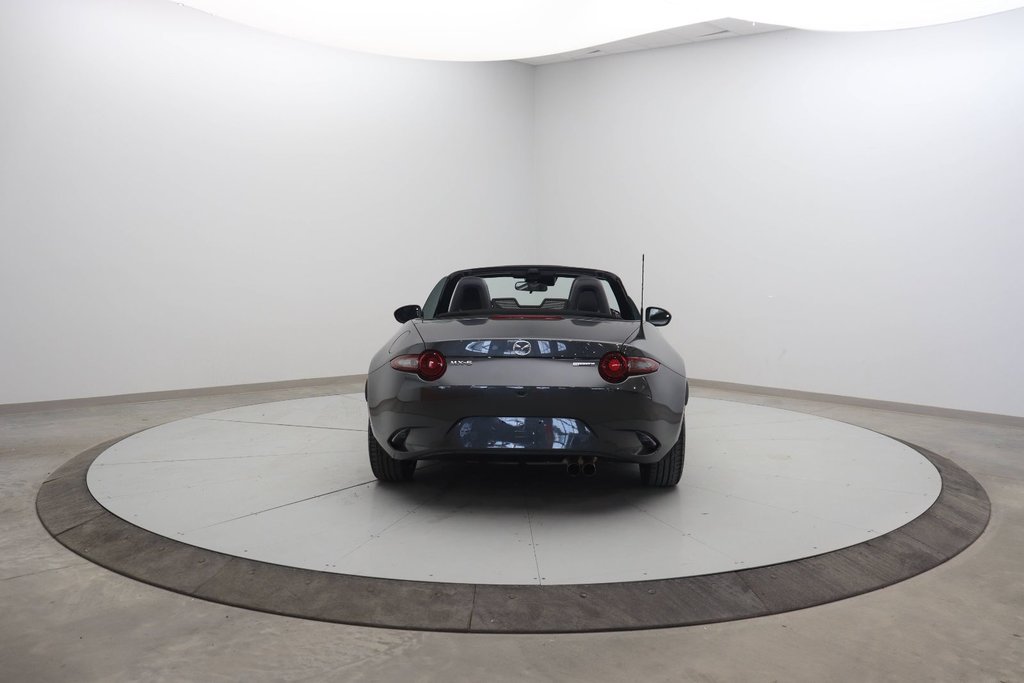 2020 Mazda MX-5 GS in Chicoutimi, Quebec - 5 - w1024h768px