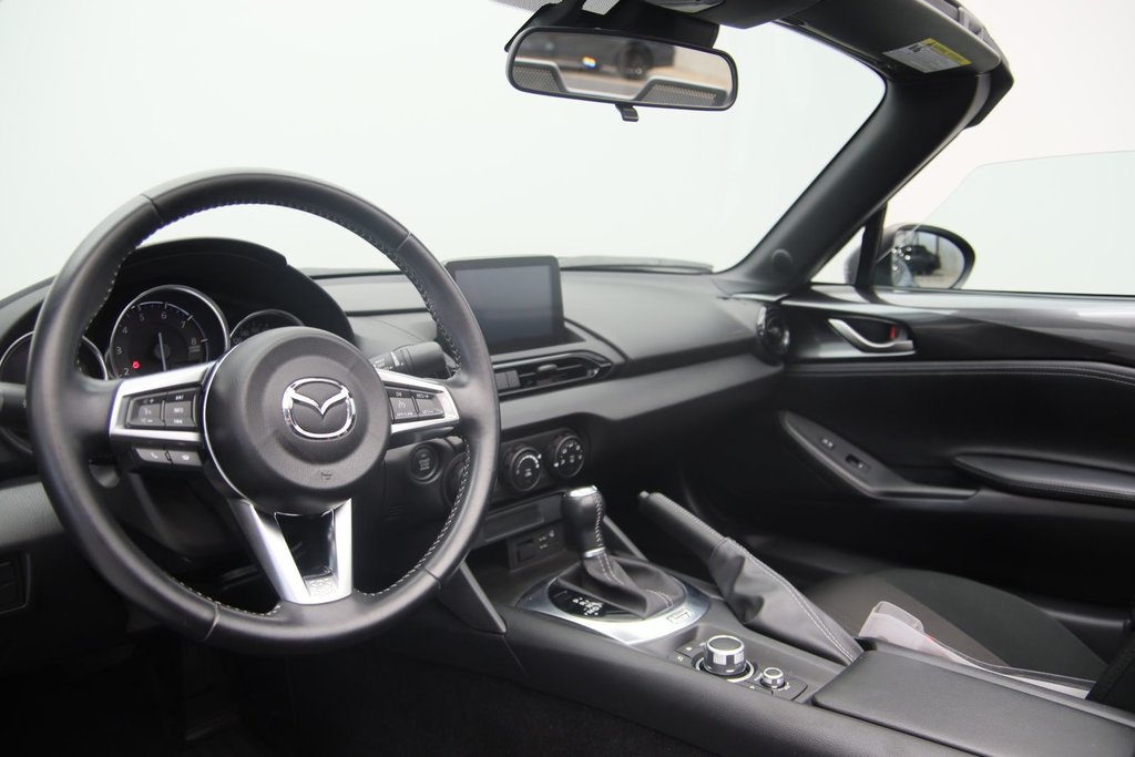 2020 Mazda MX-5 GS in Chicoutimi, Quebec - 6 - w1024h768px