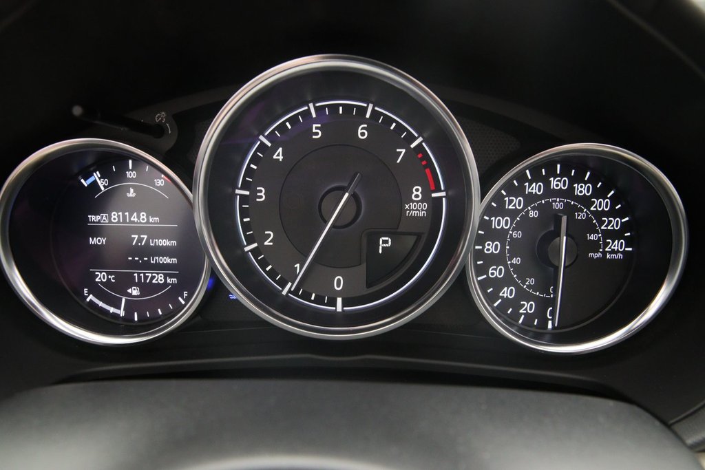 2023 Mazda MX-5 in Baie-Comeau, Quebec - 10 - w1024h768px