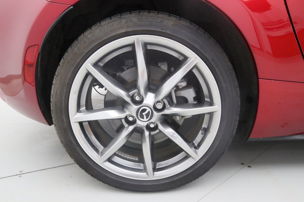 2023 Mazda MX-5 in Baie-Comeau, Quebec - 14 - w1024h768px