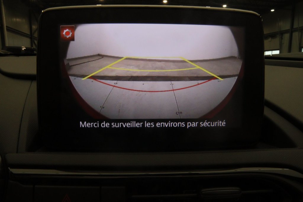 2023 Mazda MX-5 in Baie-Comeau, Quebec - 11 - w1024h768px