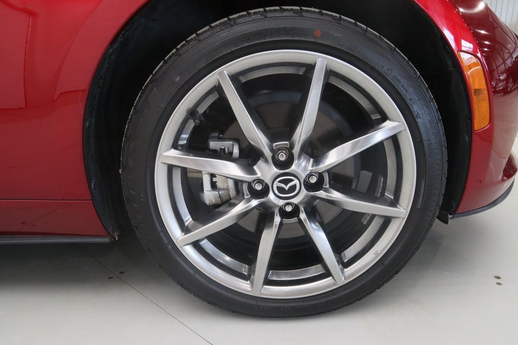 2023 Mazda MX-5 GT in Chicoutimi, Quebec - 14 - w1024h768px