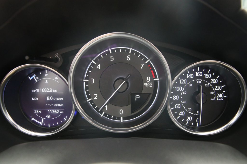 2023 Mazda MX-5 GT in Chicoutimi, Quebec - 10 - w1024h768px