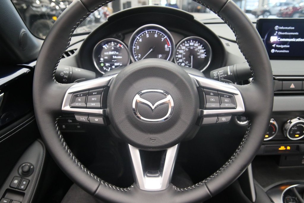 2024 Mazda MX-5 GT in Chicoutimi, Quebec - 9 - w1024h768px