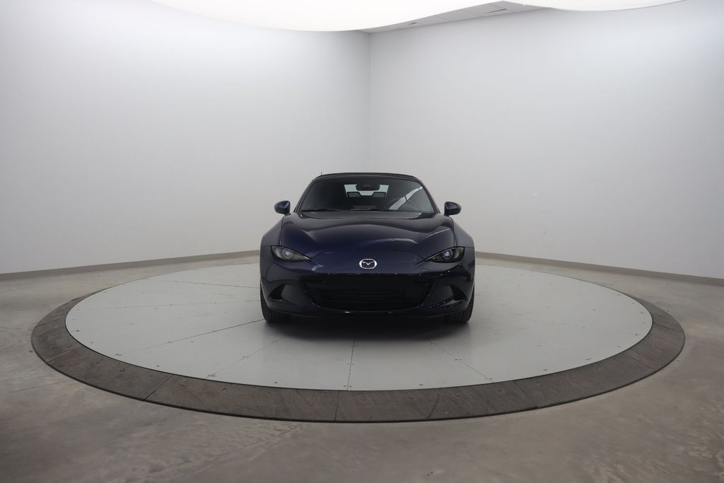 2024 Mazda MX-5 GT in Chicoutimi, Quebec - 2 - w1024h768px