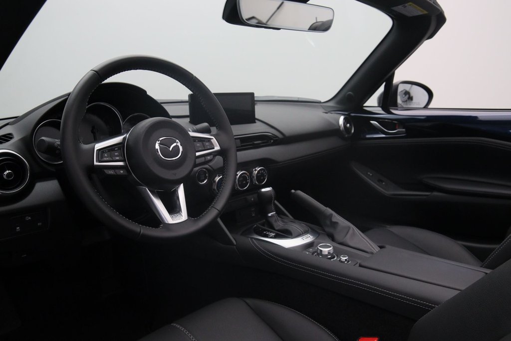 2024 Mazda MX-5 GT in Chicoutimi, Quebec - 7 - w1024h768px