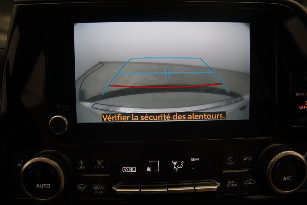 2024 Toyota Highlander in Baie-Comeau, Quebec - 15 - w1024h768px