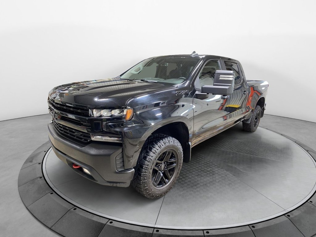 2022 Chevrolet Silverado 1500 LTD in Jonquière, Quebec - 1 - w1024h768px