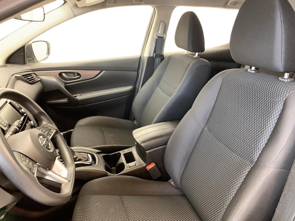 2020 Nissan Qashqai in Baie-Comeau, Quebec - 8 - w1024h768px