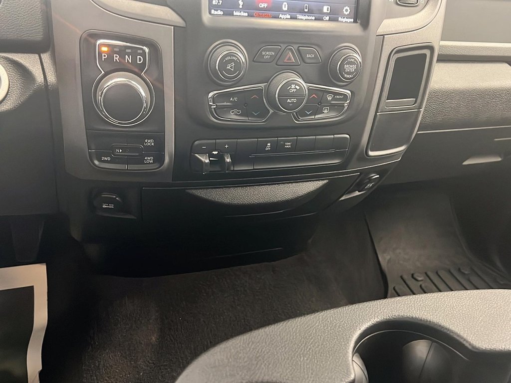 2019 Ram 1500 Classic in Sept-Îles, Quebec - 16 - w1024h768px