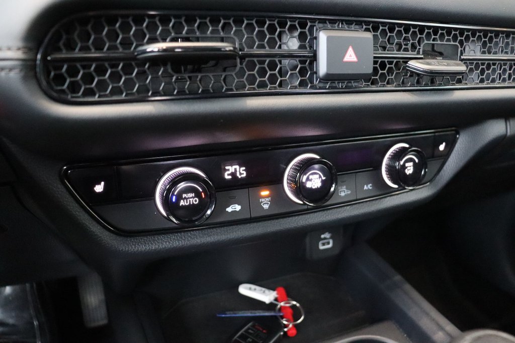 2023 Honda HR-V in Baie-Comeau, Quebec - 17 - w1024h768px