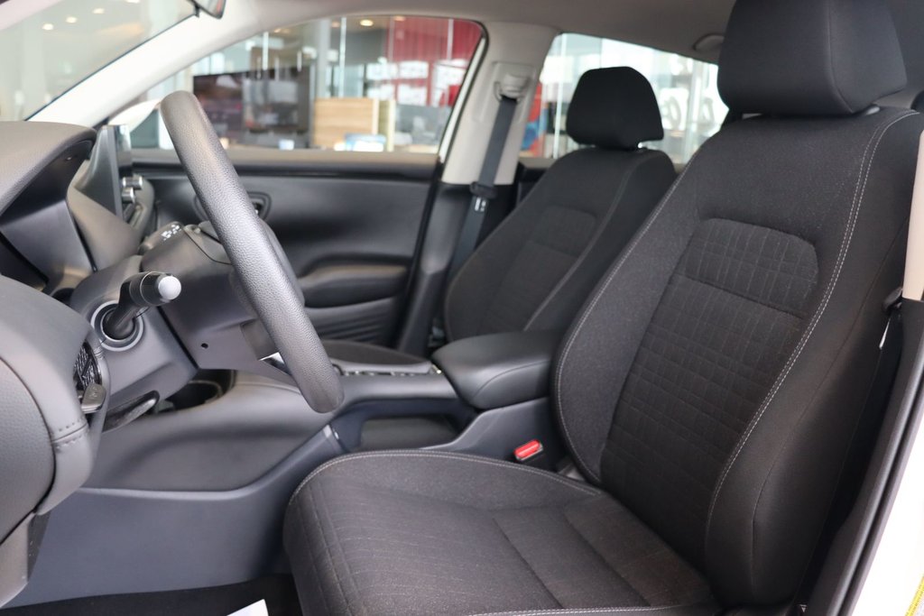 2023 Honda HR-V in Baie-Comeau, Quebec - 8 - w1024h768px