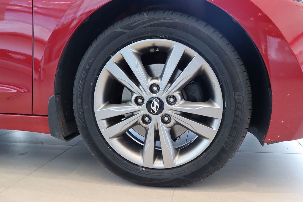 2018 Hyundai Elantra GL in Chicoutimi, Quebec - 6 - w1024h768px