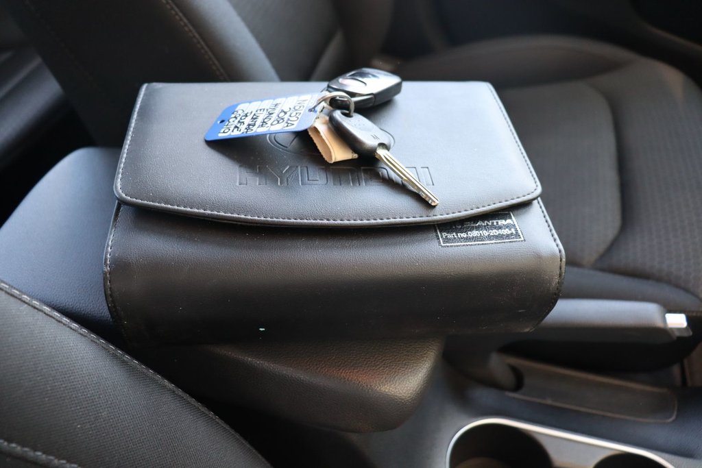 2018 Hyundai Elantra GL in Chicoutimi, Quebec - 20 - w1024h768px