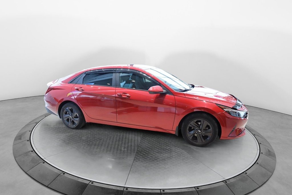Hyundai Elantra  2021 à Baie-Comeau, Québec - 7 - w1024h768px