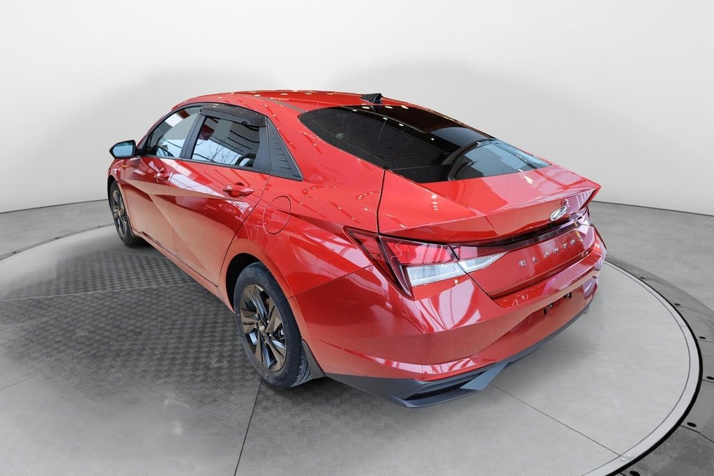 Hyundai Elantra  2021 à Baie-Comeau, Québec - 4 - w1024h768px