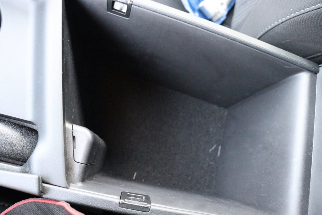2022 Hyundai Elantra Essential in Jonquière, Quebec - 23 - w1024h768px