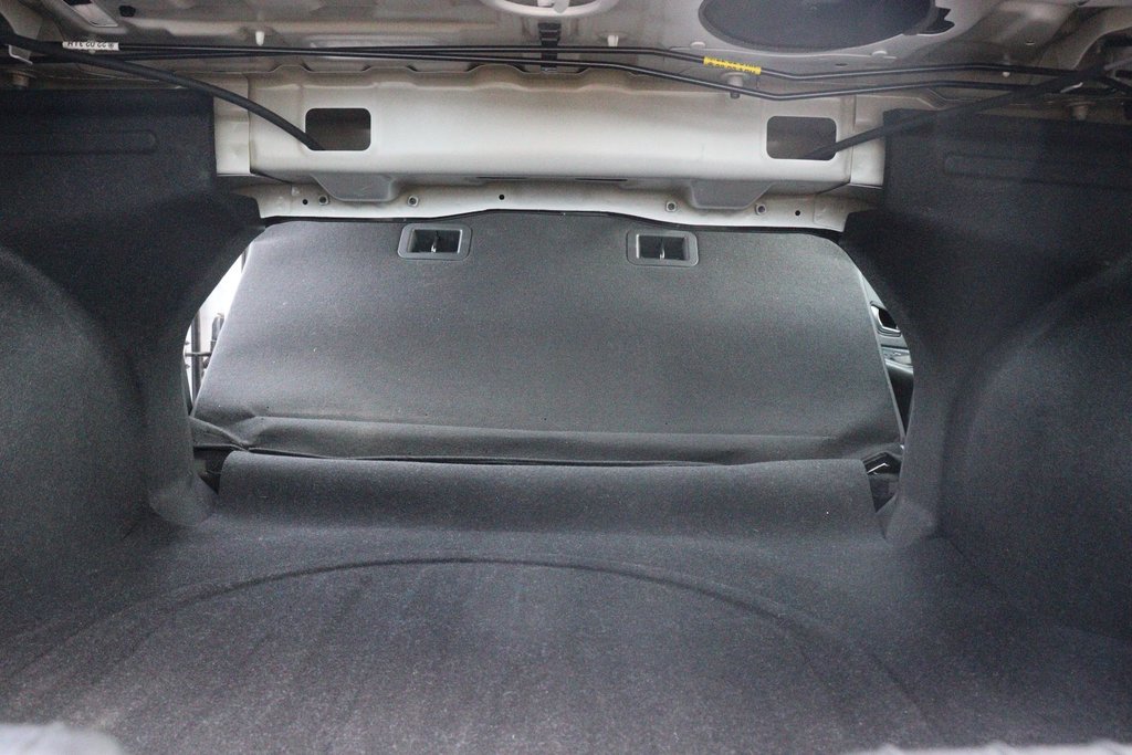 2022 Hyundai Elantra Essential in Jonquière, Quebec - 29 - w1024h768px