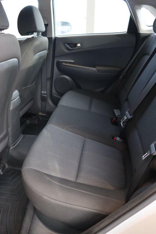 2022 Hyundai Kona in Jonquière, Quebec - 8 - w1024h768px