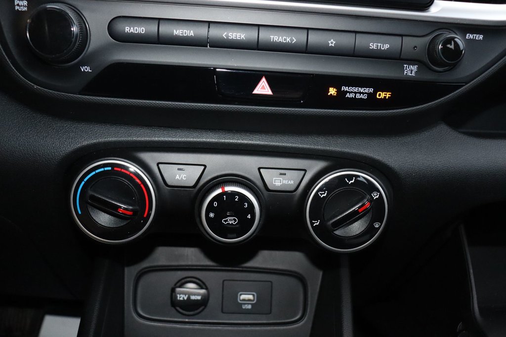 2021 Hyundai Venue in Jonquière, Quebec - 18 - w1024h768px