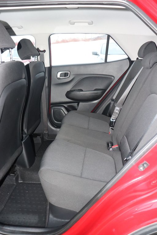 2021 Hyundai Venue in Jonquière, Quebec - 7 - w1024h768px