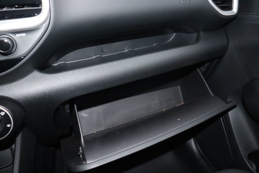 2021 Hyundai Venue in Jonquière, Quebec - 16 - w1024h768px