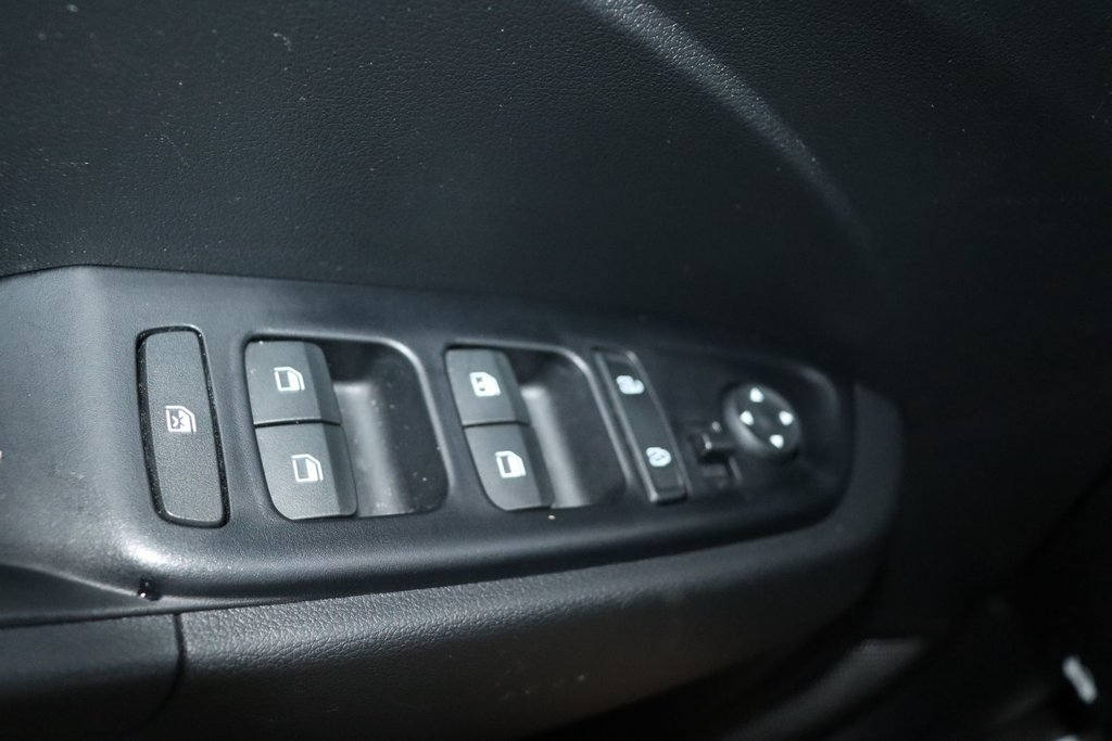 2021 Hyundai Venue in Jonquière, Quebec - 19 - w1024h768px