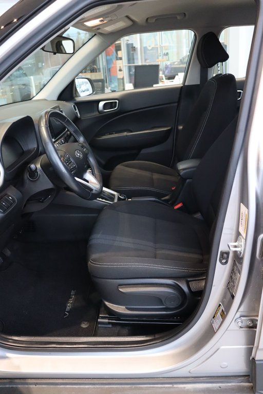 2023 Hyundai Venue in Jonquière, Quebec - 7 - w1024h768px
