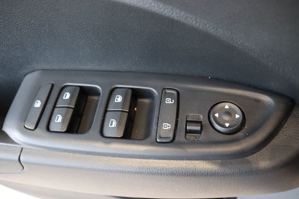 2023 Hyundai Venue in Jonquière, Quebec - 18 - w1024h768px